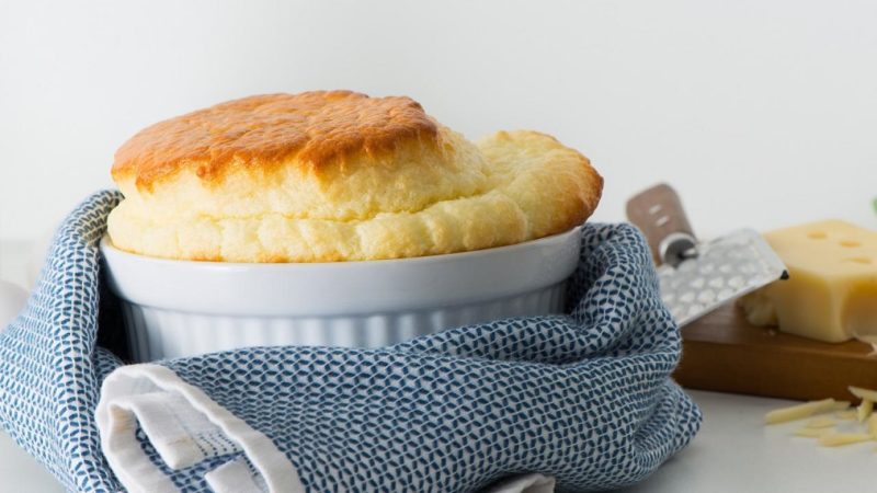 Soufflés au fromage bleu et au thym