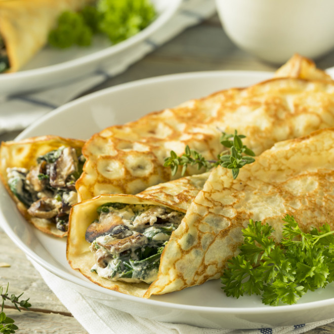 Crêpes au jambon, aux champignons et aux épinards