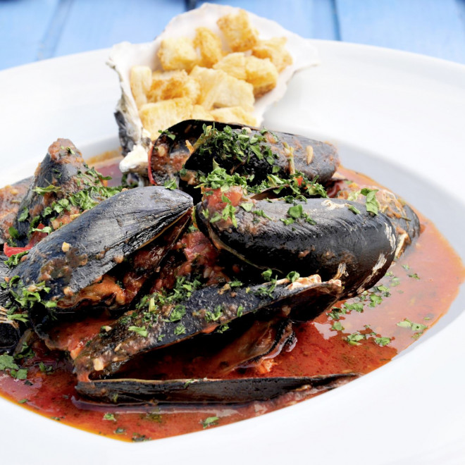 Moules Basquaise